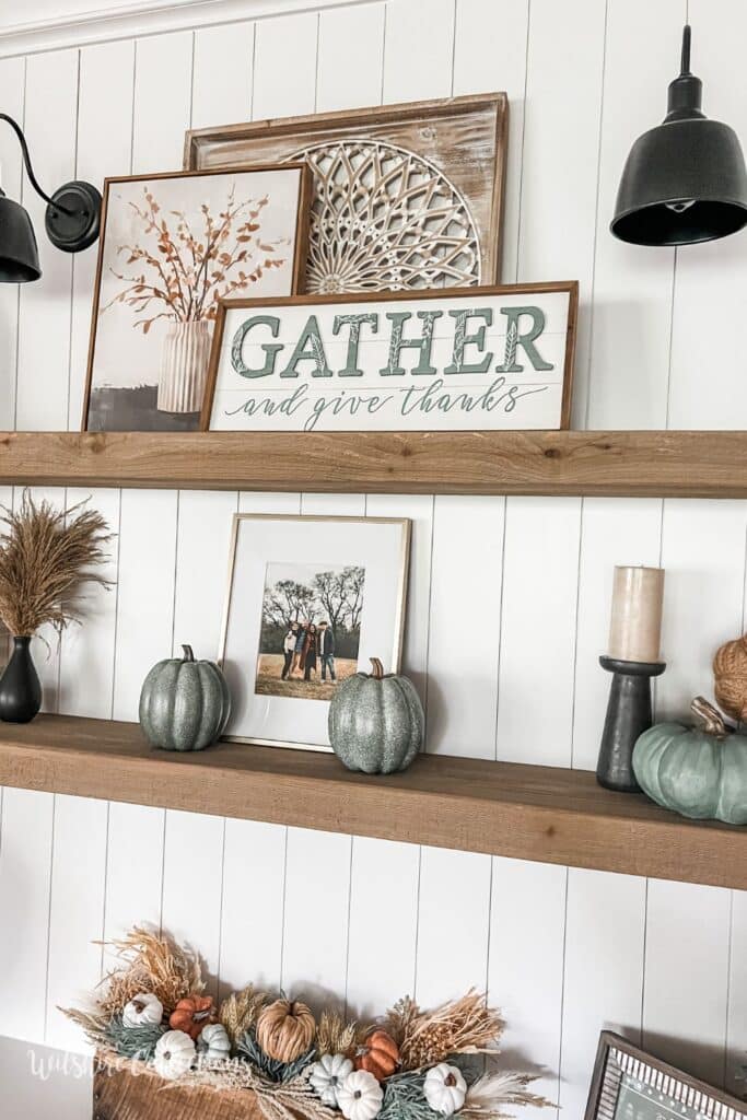 Fall bookshelf styling 