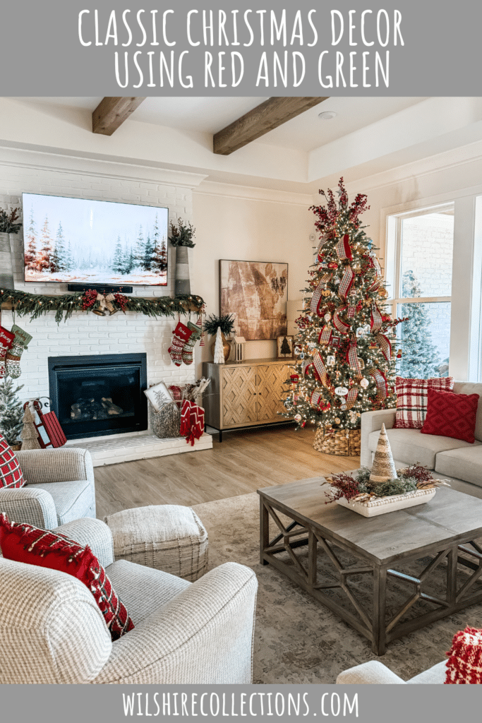 Classic Christmas living room decor 