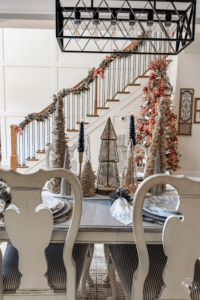 Christmas Dining Room Decor in Silver and Gold