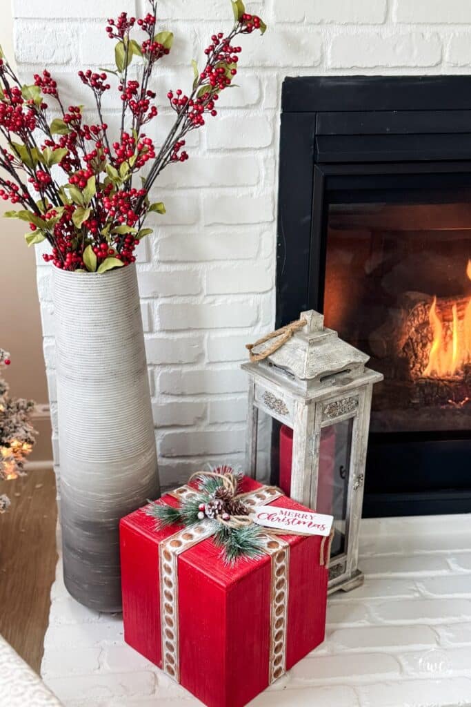 Classic red and green Christmas decorating ideas