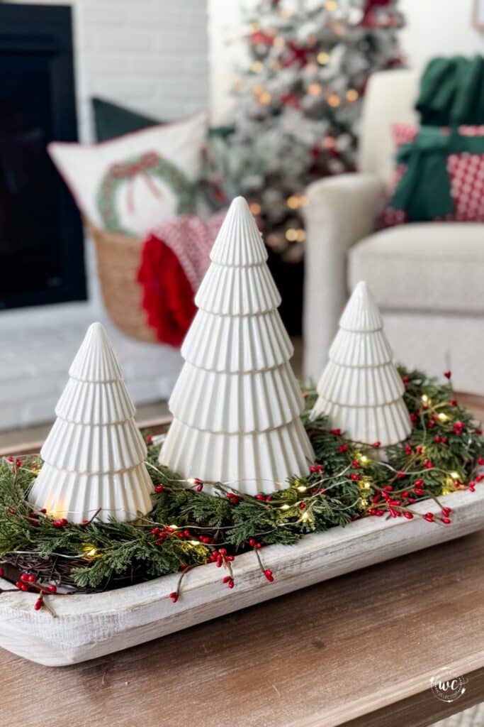 Classic red and green Christmas decorating ideas