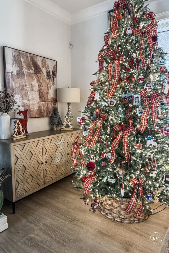cozy christmas living room 